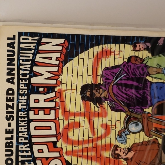 Comic Book Double-Sized Annual 'Peter Parker, The Spectacular Spider-Man A - Picture 3 of 6